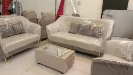 satu set sofa cantik