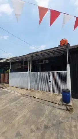 Rumah Siap Huni Seberang RSIA Vitalaya
