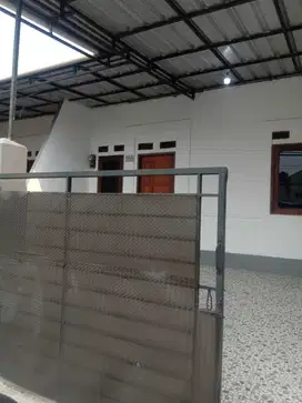 Rumah Taman anyelir dalam perumahan dekat st Depok