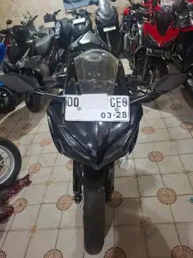 Honda CBR 250cc 2023 hitam