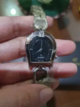 Jam Tangan wanita Aigner