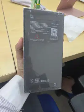 NEW SAMSUNG GALAXY  Z FLIP 7 12 /256