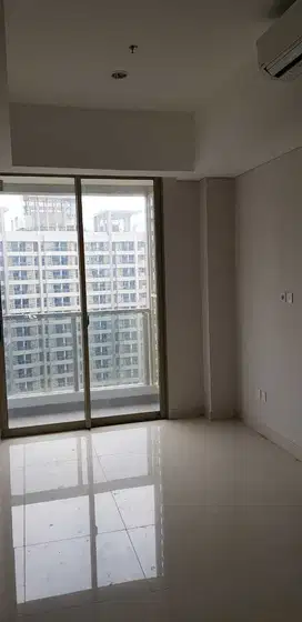 Vco - Disewakan Apt Taman Anggrek Residence Tower Daffodil 3BR Kosong