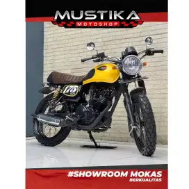 Perfect Condition!!Kawasaki W175 Cafe Racer 2019 Plat Jatim-Mustika
