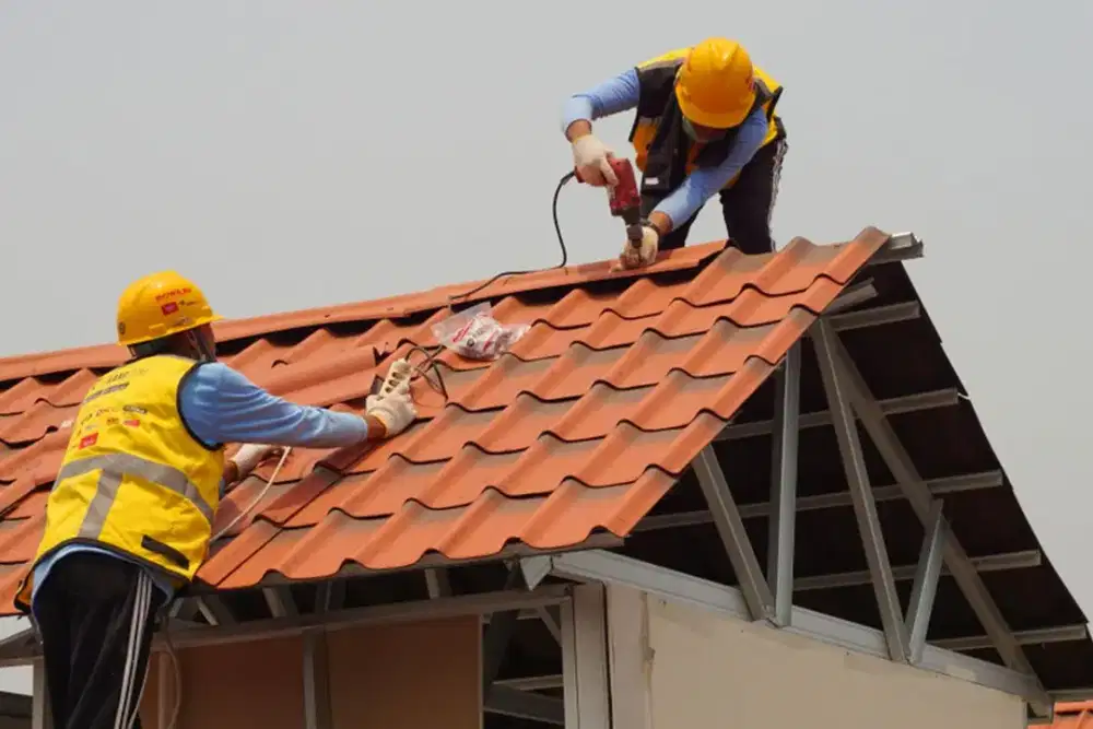 Tukang atap bocor renovasi rumah dll