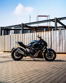 DUCATI DIAVEL 2013 BLACK MODIF PROPER