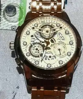 Jam tangan elegan.