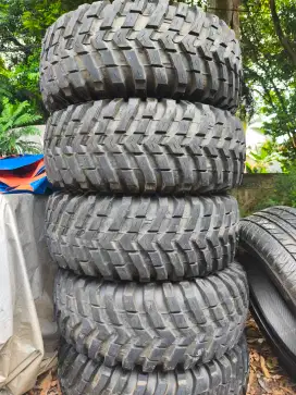 Maxxis 33 x 13.50 Ring 16
