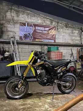 CRF 2020 HItam Merah