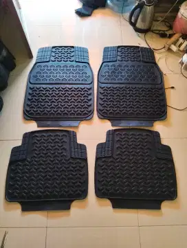 Karpet Mobil Universal bahan Karet Premium Tebal Harga Murah