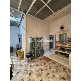 DIJUAL RUMAH JALAN GATOT SUBROTO KM 10,5 KOMPLEK GRAND GADING MUTIARA
