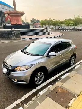 Hr-v type E 2016 silver CVT