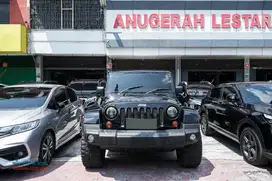 Jeep Wrangler LTD Matic 2011 Almo Mobil | Mercy, Rubicon, Toyota