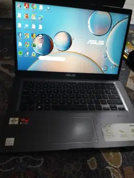 Di jual laptop asus