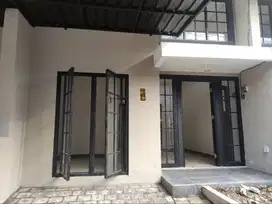 Dikontrakkan Rumah 1 Lantai di Perum De Naila Garden Driyorejo Gresik