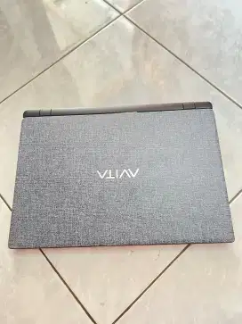 Laptop avita essential 14