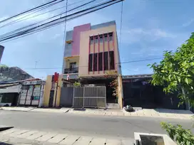 Disewakan Penginapan Tengah Kota Lokasi di Jl. Sidorejo Semarang