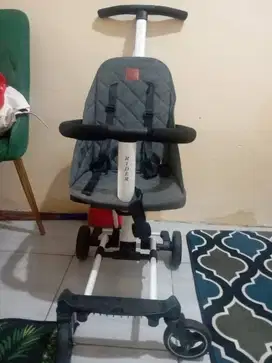 Stroller bayi babyele