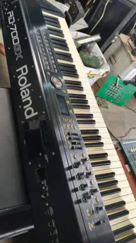 Roland RD-700GX