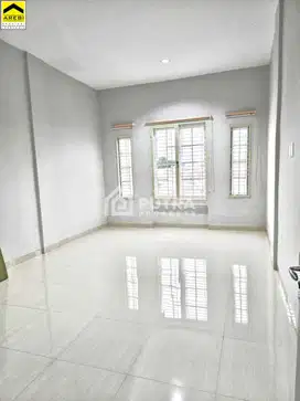 DIJUAL RUMAH SIAP HUNI DI JALAN SIDODAME DAERAH KRAKATAU