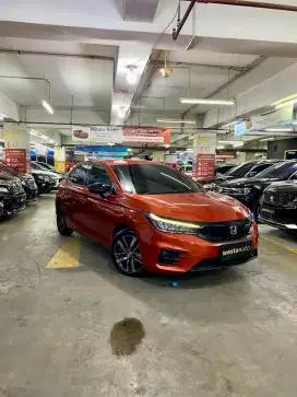 KM 33rb Honda City Hatchback RS AT 2022 Like new