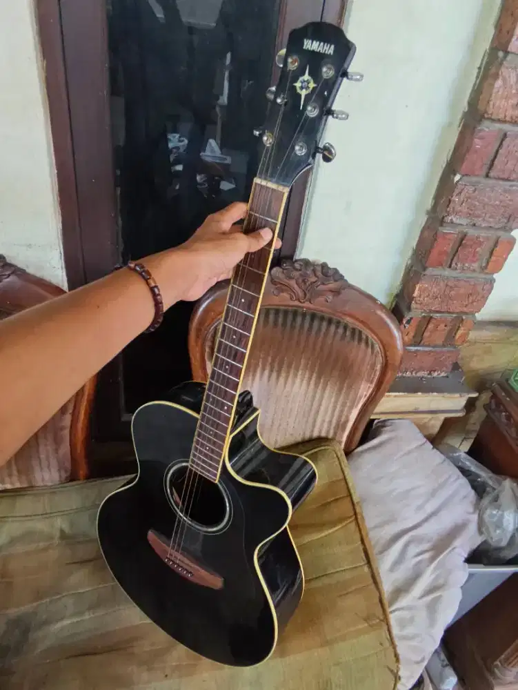 GITAR AKUSTIK elektrik gitar yamaha cpx 600 compass