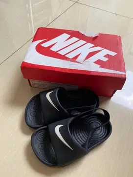 Nike Kawa Slide Sandals size 6c (12 cm)