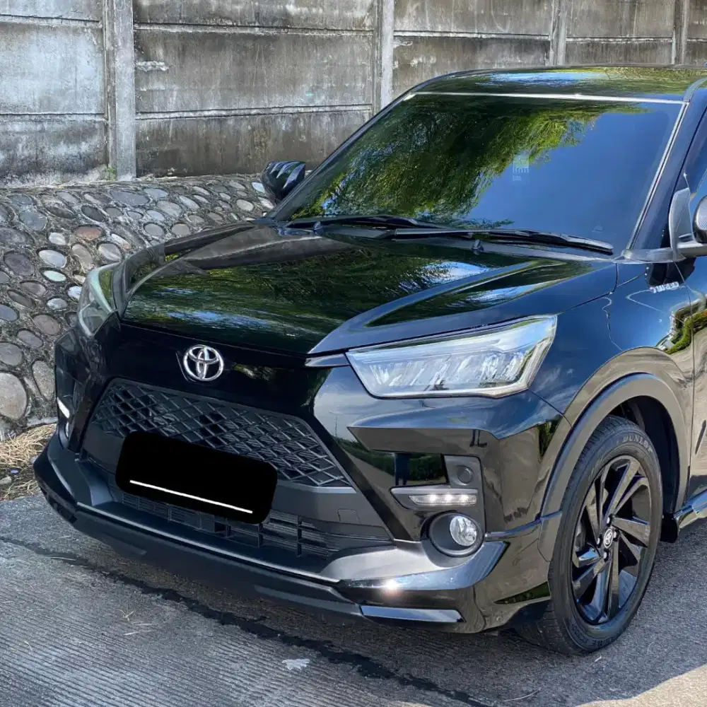 Raize 1.0 Turbo GR Sport Bensin AT 2021