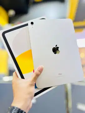iPad Gen 10 256GB iBox Like new