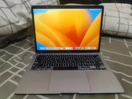 Macbook air 13 inch Retina 2020