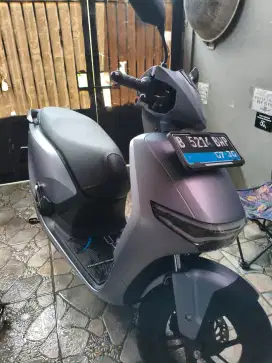 Motor Listrik HONDA CUV E: Cuv e Hitam 2025 Like New Gress Low KM