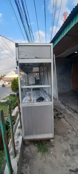 Dijual Gerobak roti dan perlengkapanya