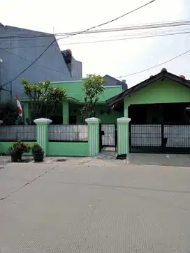 rumah kelapa dua karawaci Rumah pinggir jalan