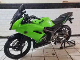 Kawasaki ninja RR 2T 2013 bodi orisinil