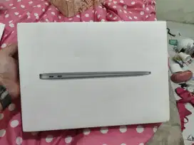 Kotak Macbook Air