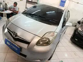 TOYOTA 2009 YARIS J 1.5 M/T SILVER MURAH OTOMART 286 KENJERAN