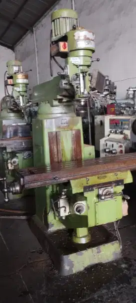 Mesin Milling SN 3