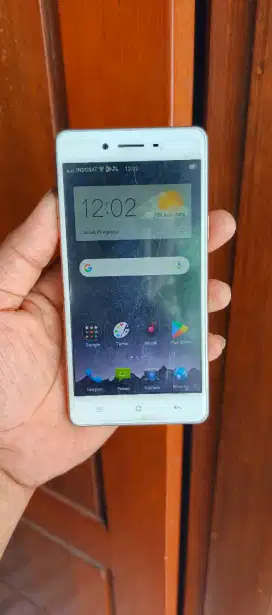 Oppo F1f Ram 3/16gb Masih segel,Normal, Hp Batangan