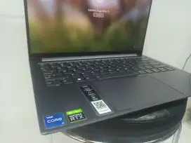 Lenovo Yoga Slim 7i Pro. Core i7-12700h. Rtx 2050 4gb. Ram 16gb. Ssd 1
