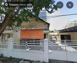 DIJUAL BANGUNAN KOMERSIAL JL EMBONG TRENGGULI! DEKAT TUNJUNGAN PLAZA!