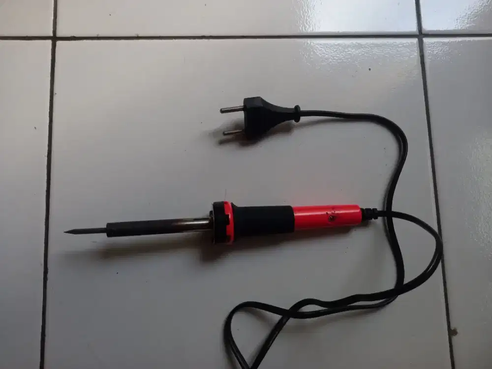 Alat Solder,25watt,masih sangat bagus,cepat panas,timah cepat leleh