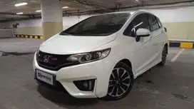 DP Rendah  10JT Honda Jazz 1.5 RS Bensin-AT 2016 Abu