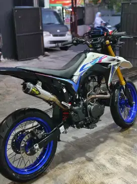 Jual murah motor honda crf 150 mulus