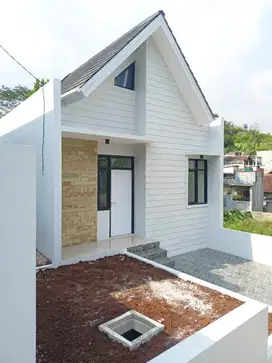 Rumah view kota cimahi di cipageran dkt gegerkalong setiabudi sdh shm