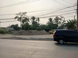 kav komersial di tepi jalan Legok, tangerang