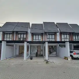 TERMURAH Rumah Baru RUNGKUT cuma 500 Jutaan