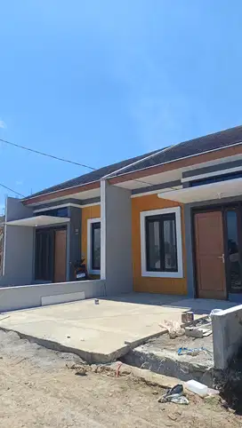 Dijual Rumah Harga Spesial Mulai 250jt Legalitas Shm Dekat Kota
