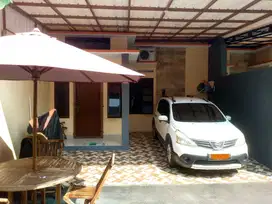 Rumah seken dalam.cluster 10 menit halte TransJakarta Sawangan