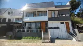Rumah mewah baru LUAS 224m2 view menawan di dekat kampus ITB Dago