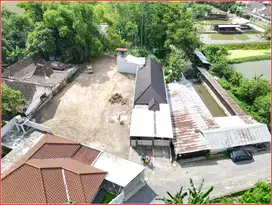 Dekat Pintu Tol Trihanggo, Tanah Jogja Sleman di Jl. Jambon